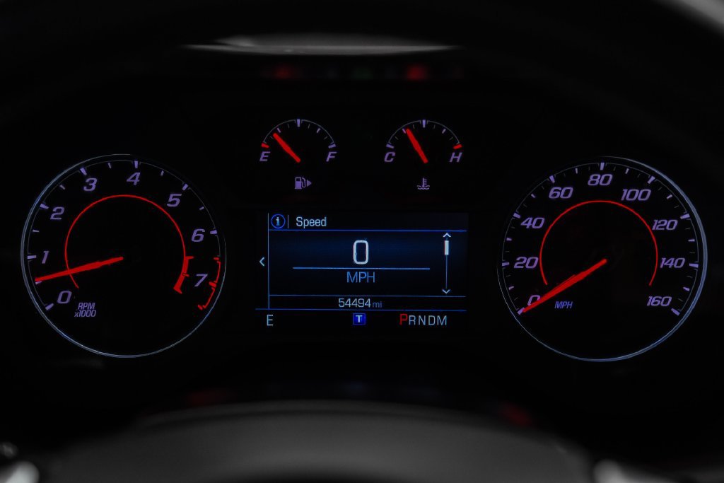 Used 2020 Chevrolet Camaro LT RWD image 16