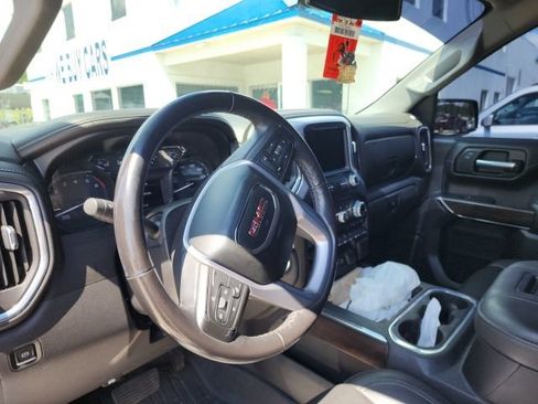 Used 2021 GMC Sierra 1500 SLT w/ SLT Premium Package AWD/4WD image 49