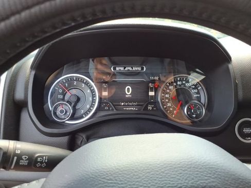 Used 2020 RAM 1500 Big Horn AWD/4WD image 8