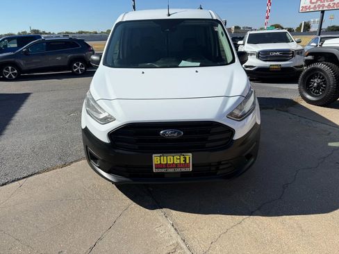 Used 2019 Ford Transit Connect XL image 2