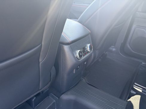 New 2026 Ford Explorer ST-Line w/ ST-Line Street Pack AWD/4WD image 18