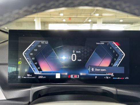 Used 2024 BMW 430i Convertible w/ Premium Package image 20