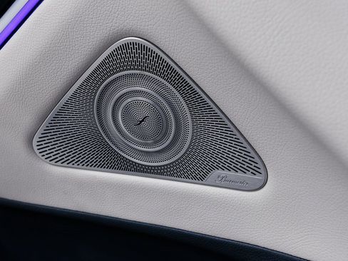 Certified 2022 Mercedes-Benz S 580 4MATIC Sedan image 7