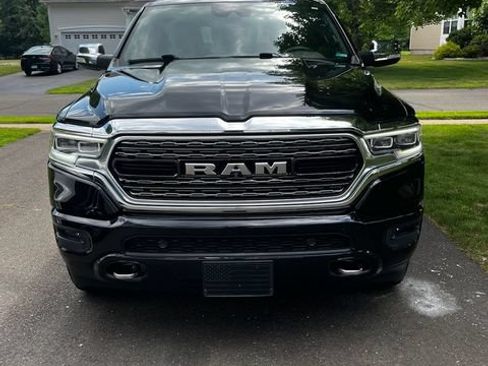 Used 2019 RAM 1500 Limited AWD/4WD image 6