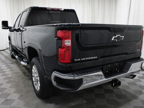 Used 2024 Chevrolet Silverado 2500 LTZ w/ LTZ Plus Package AWD/4WD image 31