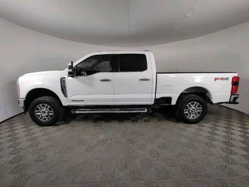Used 2023 Ford F250 Lariat w/ Chrome Package AWD/4WD image 2
