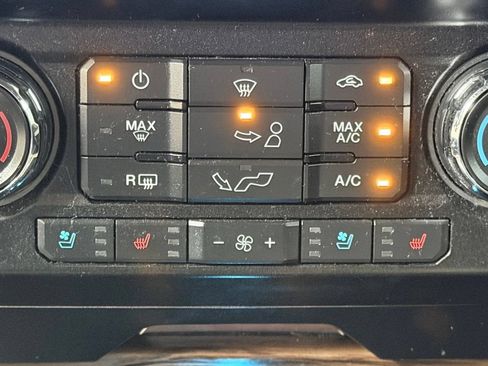 Used 2019 Ford F150 Lariat AWD/4WD image 47