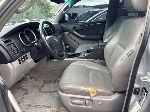 Used 2007 Toyota 4Runner Limited AWD/4WD image 5