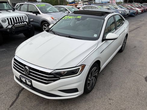 Used 2021 Volkswagen Jetta SEL FWD image 5