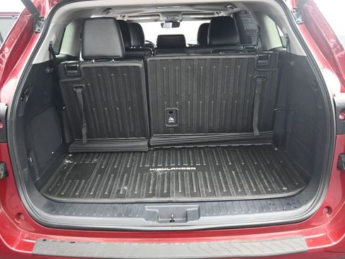 Used 2021 Toyota Highlander Limited AWD/4WD image 23