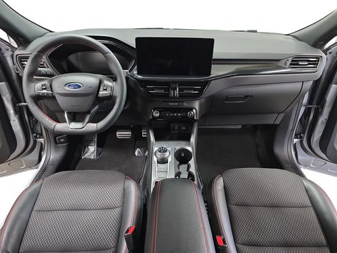 Used 2024 Ford Escape ST-Line w/ Tech Pack #1 AWD/4WD image 9
