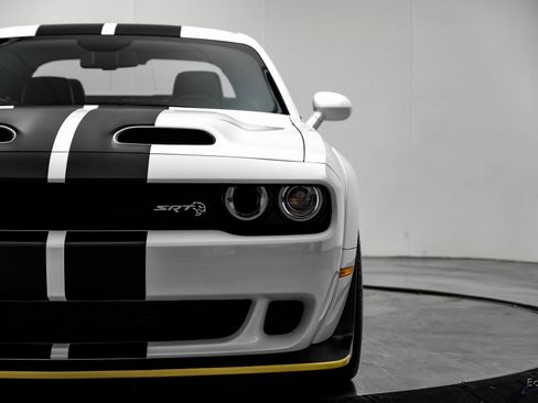 Used 2023 Dodge Challenger SRT Hellcat w/ Driver Convenience Group image 28