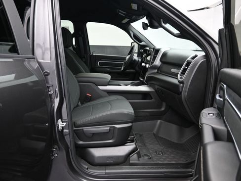 New 2025 RAM 2500 Big Horn image 28