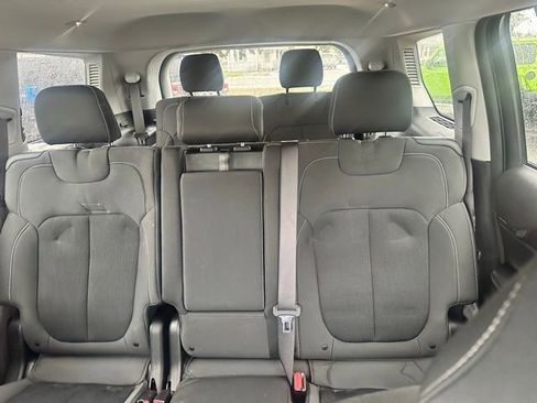 Used 2021 Jeep Grand Cherokee L Laredo w/ Luxury Tech Group I image 22