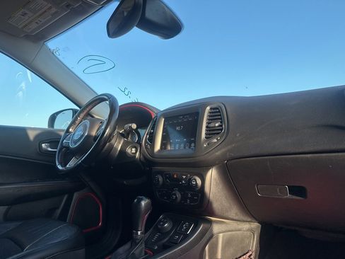 Used 2021 Jeep Compass Trailhawk w/ Convenience Group image 22