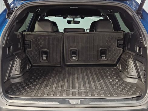 Used 2022 Subaru Outback Wilderness image 18