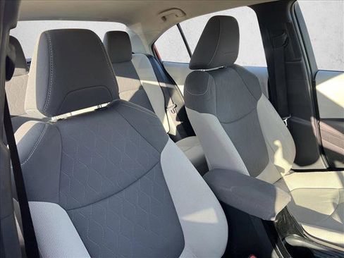 Certified 2020 Toyota Corolla LE image 23