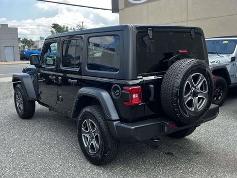 Used 2023 Jeep Wrangler Unlimited Sport AWD/4WD image 5