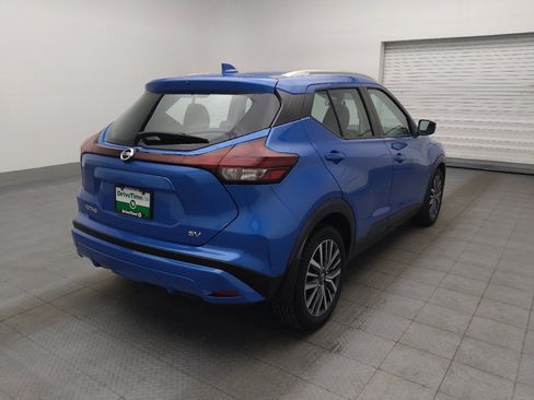 Used 2021 Nissan Kicks SV FWD image 9