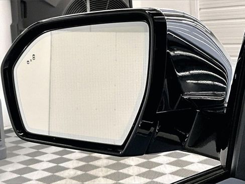 Used 2023 Lincoln Navigator Black Label image 35