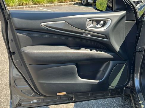 Used 2020 INFINITI QX60 Luxe w/ Essential Package image 20