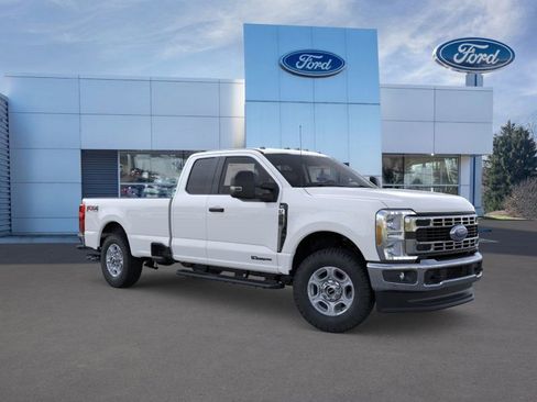 New 2026 Ford F350 XLT image 7