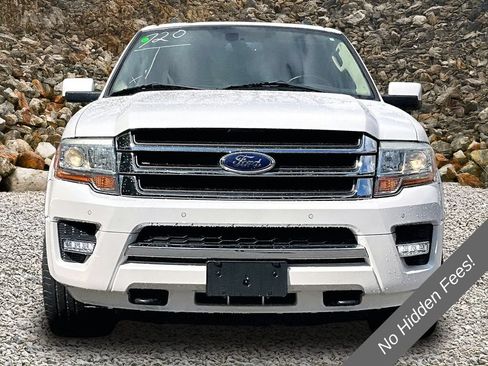 Used 2015 Ford Expedition Limited w/ Equipment Group 301A AWD/4WD image 3