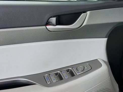 Used 2025 Hyundai Palisade SEL FWD image 21