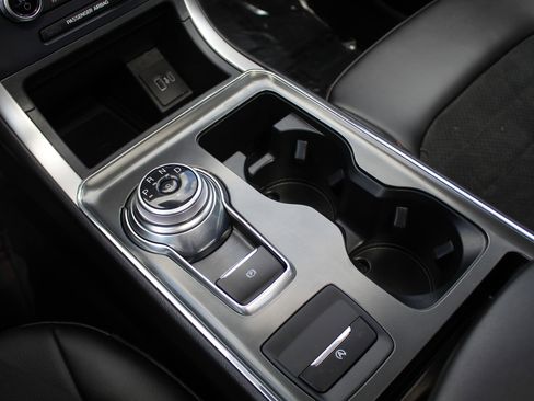 Used 2023 Ford Edge ST-Line image 33