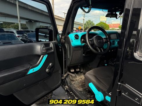 Used 2016 Jeep Wrangler Unlimited Sport w/ Max Tow Package AWD/4WD image 19