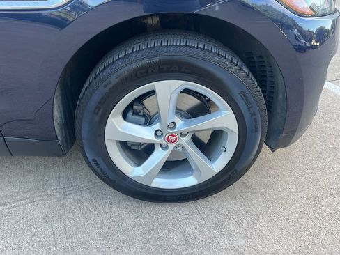 Used 2018 Jaguar F-PACE Premium AWD/4WD image 12