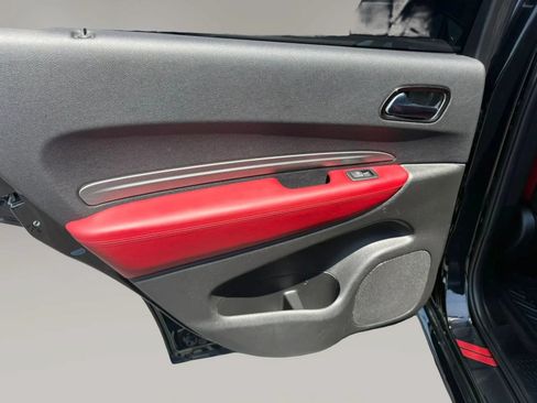 Used 2018 Dodge Durango R/T w/ Technology Group AWD/4WD image 35