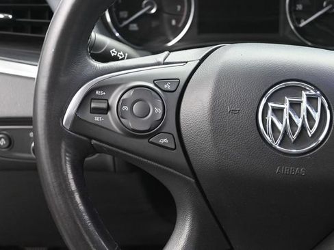 Used 2019 Buick Enclave Essence FWD image 28