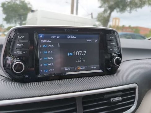 Used 2019 Hyundai Tucson Value FWD image 14