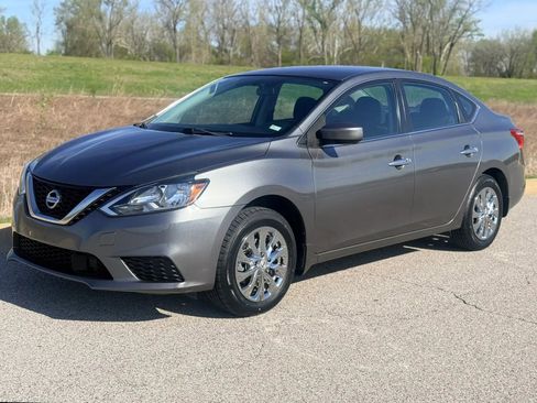 Used 2019 Nissan Sentra SV image 10