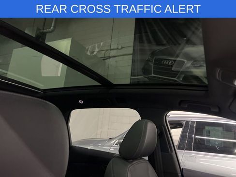Used 2025 Audi Q7 3.0T Premium w/ Convenience Package image 14