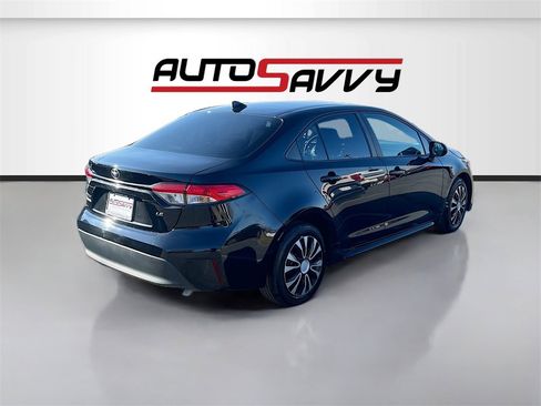 Used 2023 Toyota Corolla LE image 7