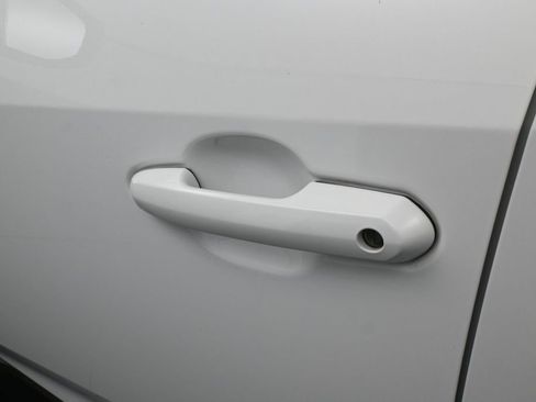 Used 2025 Toyota RAV4 LE FWD image 33