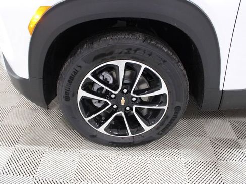 New 2026 Chevrolet TrailBlazer LT w/ Convenience Package image 36