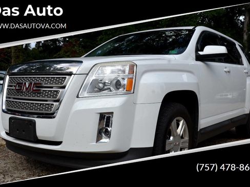 Used 2015 GMC Terrain SLE image 1