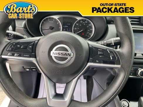 Used 2021 Nissan Versa S image 28