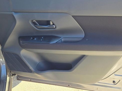 New 2026 Nissan Kicks S FWD image 5