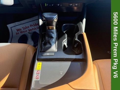 Used 2025 Lexus ES 350 w/ Premium Package FWD image 20