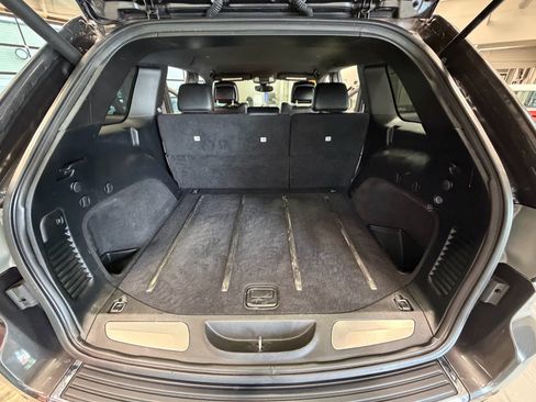 Used 2017 Jeep Grand Cherokee Limited AWD/4WD image 48