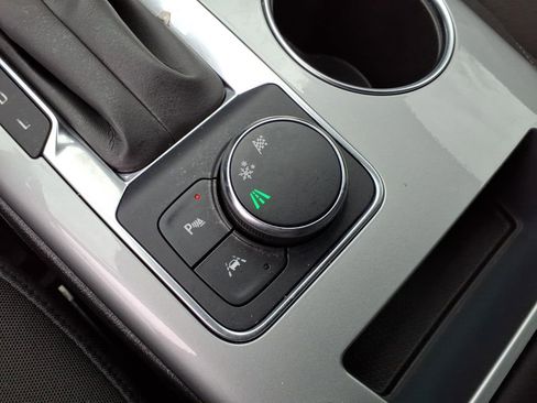 Used 2021 Chevrolet Blazer LT image 19