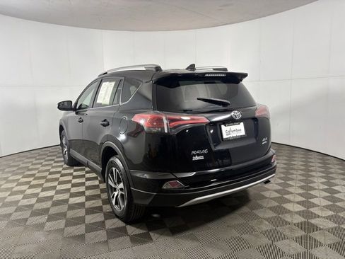 Used 2016 Toyota RAV4 XLE image 3