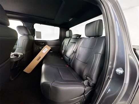 New 2025 Toyota Tundra Platinum image 12