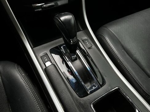 Used 2013 Honda Accord EX-L image 22