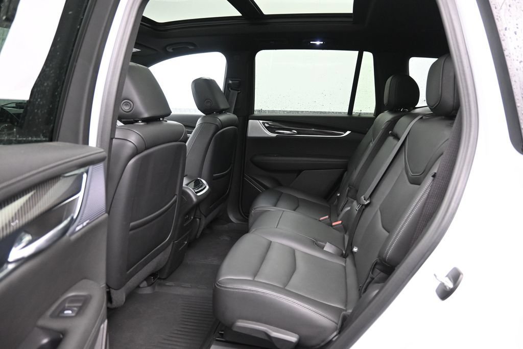 Used 2024 Cadillac XT6 Sport w/ LPO, ONYX Package AWD/4WD image 25