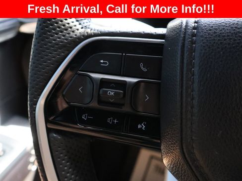Used 2025 Toyota Tundra Platinum AWD/4WD image 29